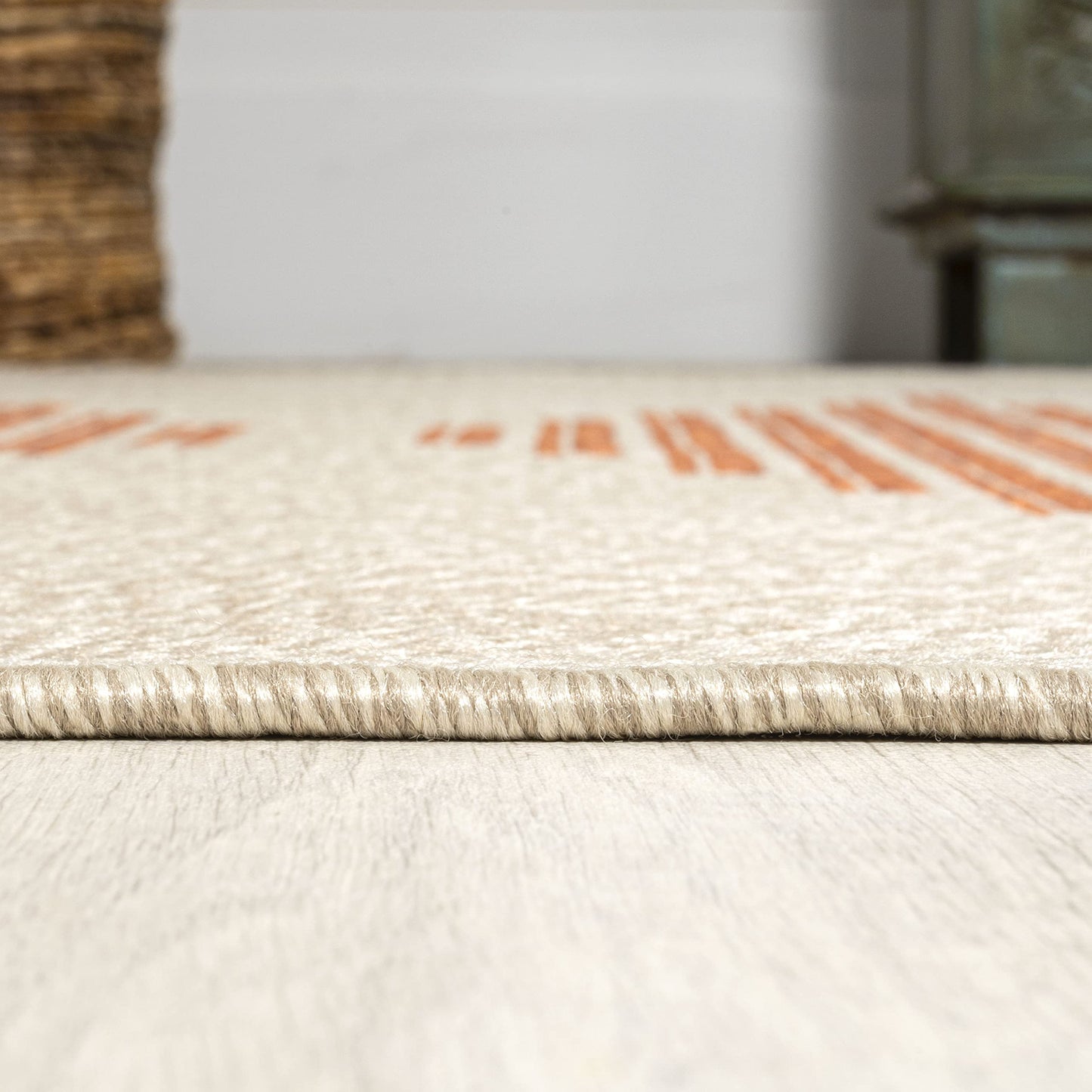 JONATHAN Y Diamond Stripe Indoor Outdoor Area Rug 4X6 Beige/Orange, Vinales for Backyard, Patio, Porch, Easy-Cleaning, High Traffic, Pet-Friendly, Non-Shedding (SMB204A-4)