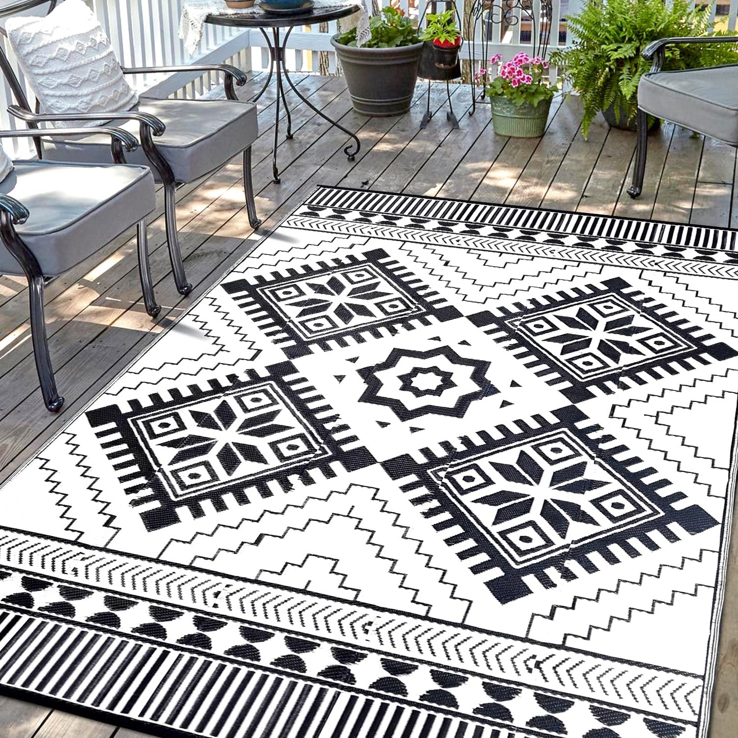 Waterproof Outdoor Rug 6x9ft, Boho Reversible Plastic Straw Mat for Patio RV Deck Porch Backyard Balcony Camping Picnic Beach Indoor Outdoor Carpet, Black&White