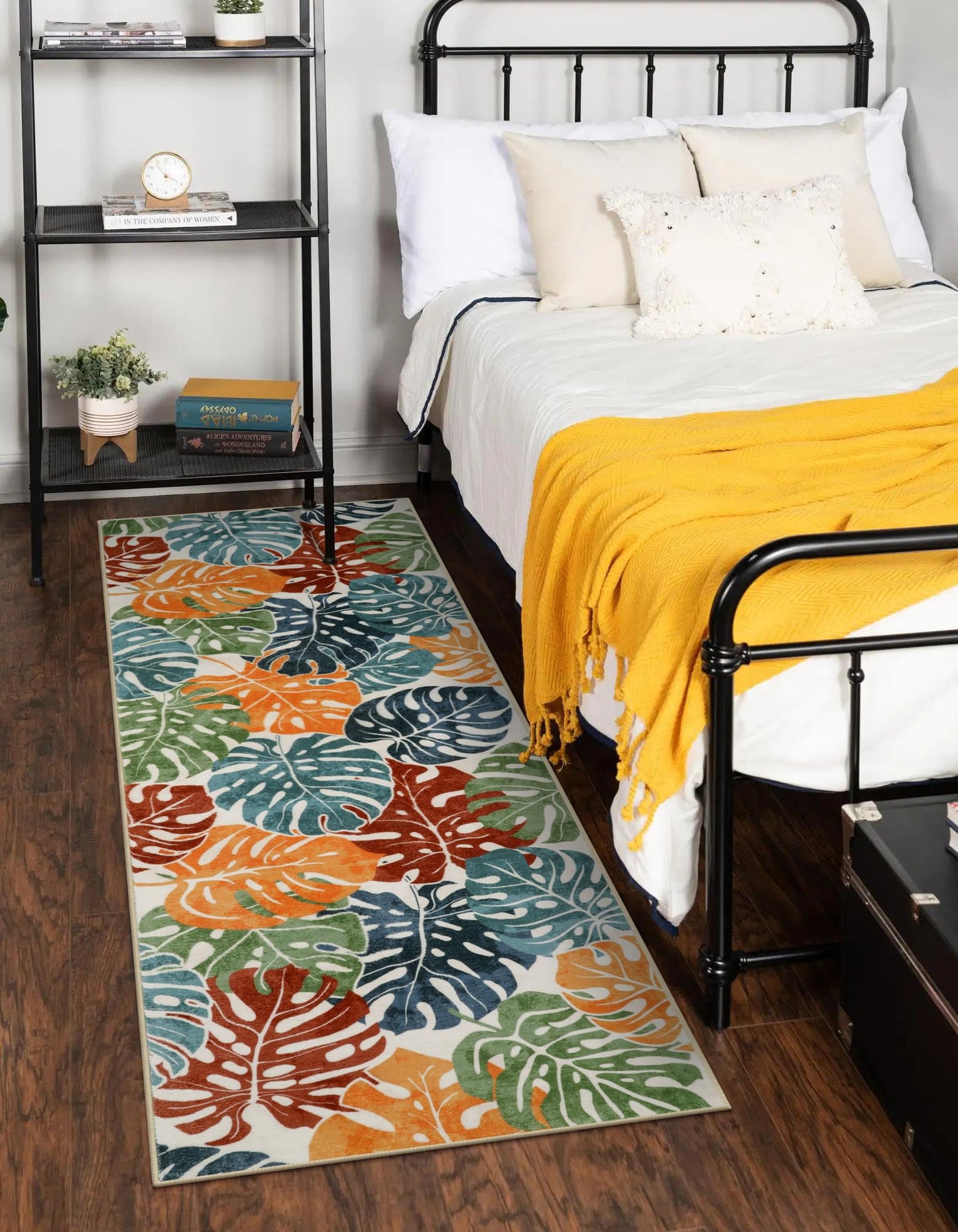 Wonnitar Tropical Washable Runner Rug 2x6, Non-Slip Colorful Leaf Runner Rugs for Kitchen, Low Pile Coastal Soft Bathroom Carpet Floor Throw Mat for Laundry Room Entrance Hallway