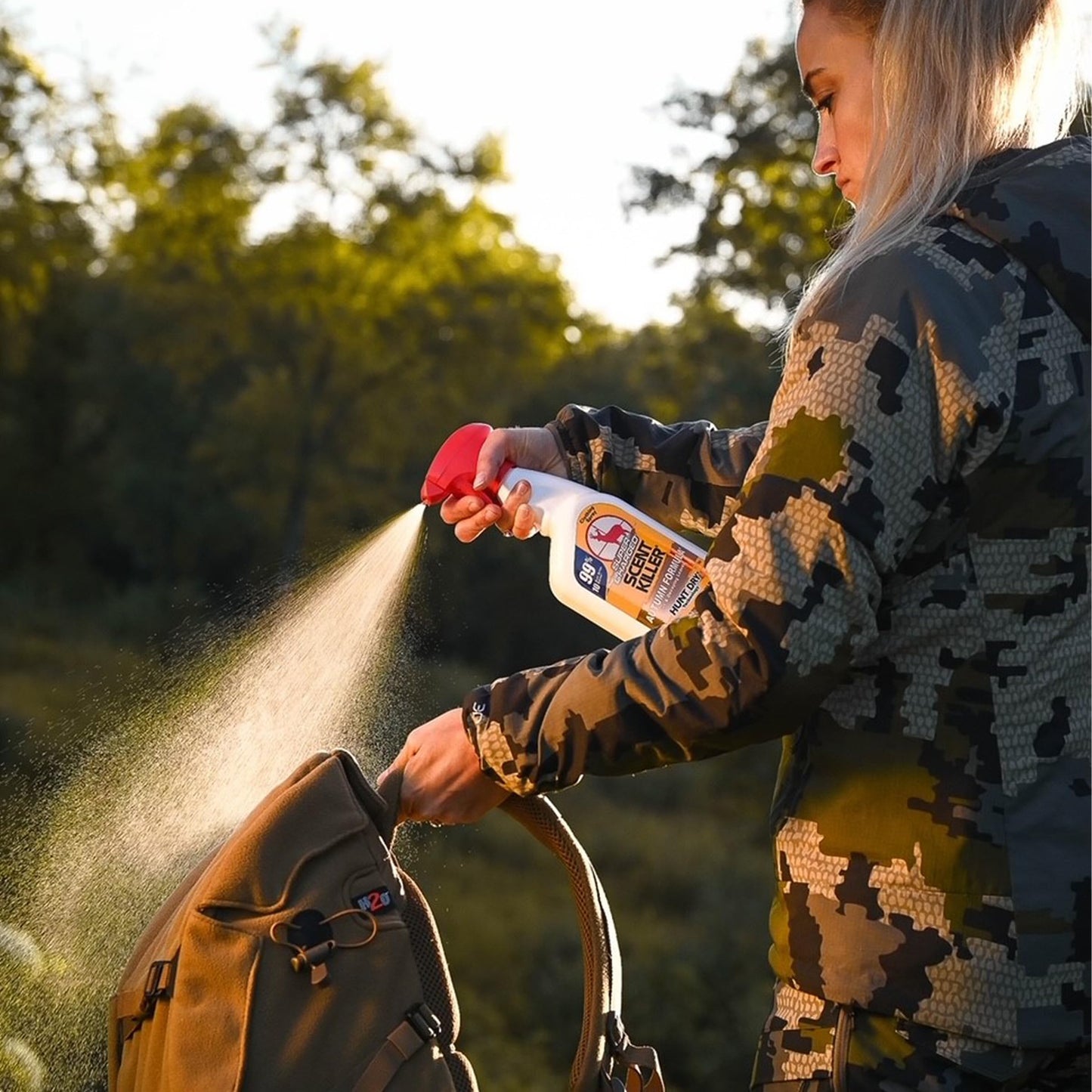 Wildlife Research Center Super Charged Scent Killer Autumn Formula Spray & Refill – Hunting Odor Eliminator with Scent of the Forest Floor – Works for Days – Deer (48 FL OZ Combo)