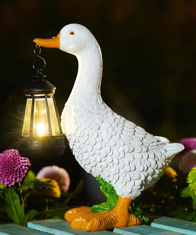 Goose Statues for Garden Decor: Outdoor Figurines Sculpture with Lantern for Yard Porch Lawn Patio Balcony - Gifts for Mom Grandma