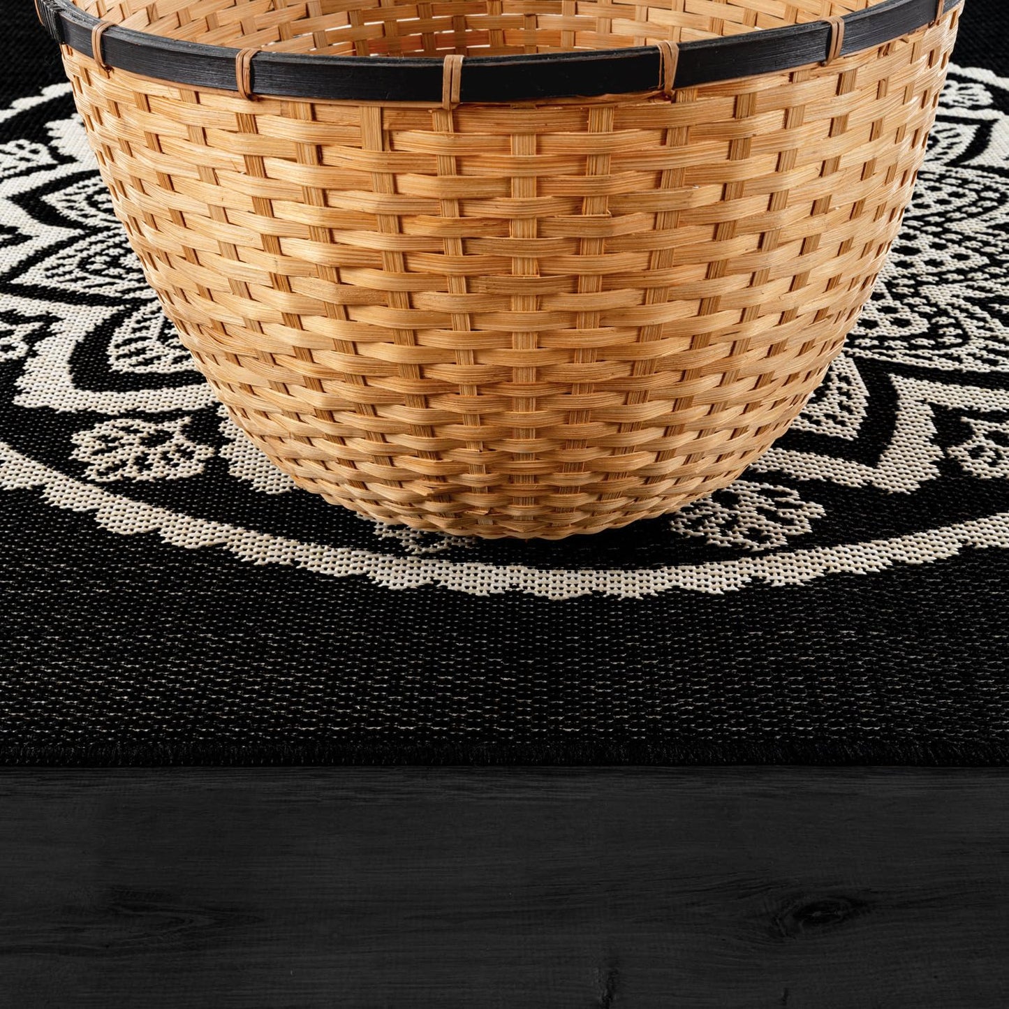 CAMILSON Outdoor Rug 10x14 Modern Large Area Rugs for Indoor and Outdoor Patios and Porches - Washable Non-Shedding Easy-to-Clean Outside Carpet (10 x 14 Medallion - Black/White)
