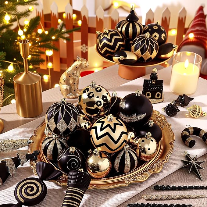 SHareconn 145pcs Christmas Balls Ornaments Set, Shatterproof Plastic Baubles Snowflakes, Xmas Tree Holiday Wedding Party Decorations with Hanging Strings, Gold and Black
