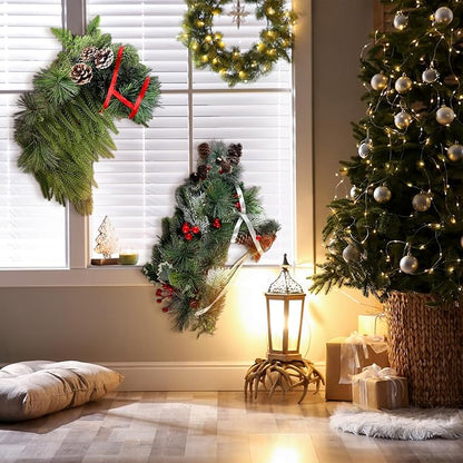 6 Pcs 15.5 Inch Christmas Wreath Horse Head Wreath Metal Frame Horse Wire Garland Xmas Garland for Farmhouse Holiday Wall Porch Door Home Chair Fireplace Hanging Decor Xmas Tree Ornament