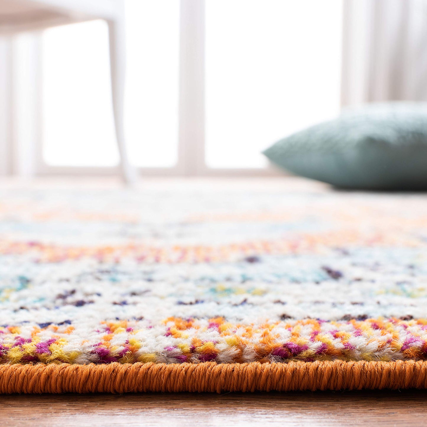 SAFAVIEH Area Rug 6x9 - Madison Collection - Orange & Teal, Boho Chic Distressed Medallion Design, Non-Shedding & Easy to Clean, Ideal for Living Room, Bedroom, Dining Space (MAD473P)