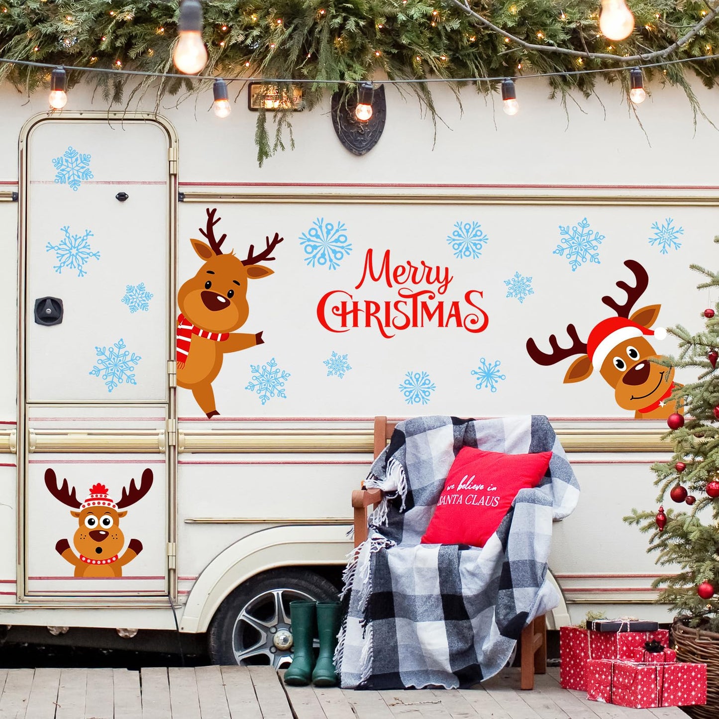 FYSUIMU 21 Pcs Merry Christmas Garage Magnets Decoration Xmas Reindeer Snowflake Garage Door Decals Cartoon Magnetic Refrigerator Stickers for Winter Holiday Party Home Car