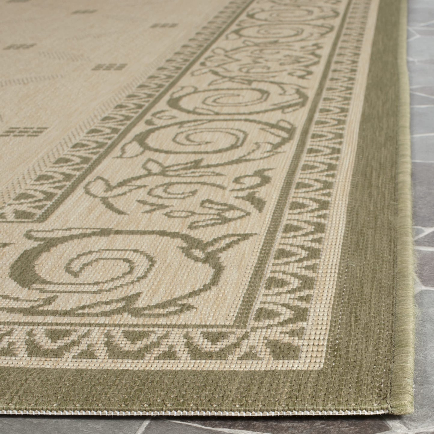 SAFAVIEH Washable Rug Outdoor Courtyard Collection - 4' x 5'7", Natural & Olive, Non-Shedding & Easy Cleaning, Ideal for Patio, Backyard, Mudroom (CY1502-1E01)