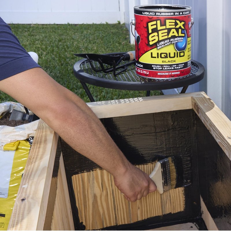 Flex Seal Liquid, Rubber Coating Sealant, Waterproof, Flexible, Breathable, and UV Resistant, Roof Repair, Basements, RV, Campers, Trailers, Marine, EPDM, Masonry, Black, 32 oz