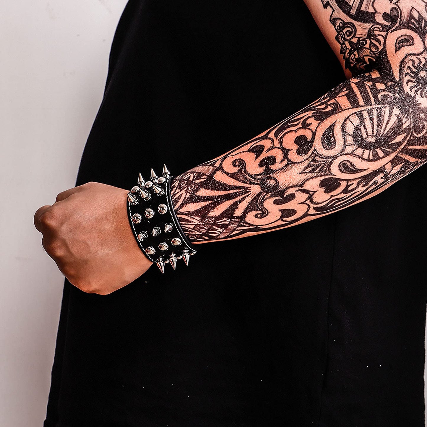 MILAKOO 2 Pcs Black Wristband Cuff Belt Bracelet Bangle Leather Rope Black Punk Rock Bracelet 6-8"
