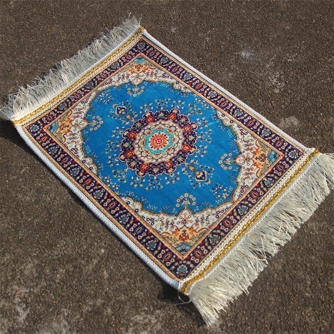 Portable Islamic Prayer Small Mat Classic Pattern Muslim Prayer Rug Small Rug Foldable Salah Carpet Mat with Tassel