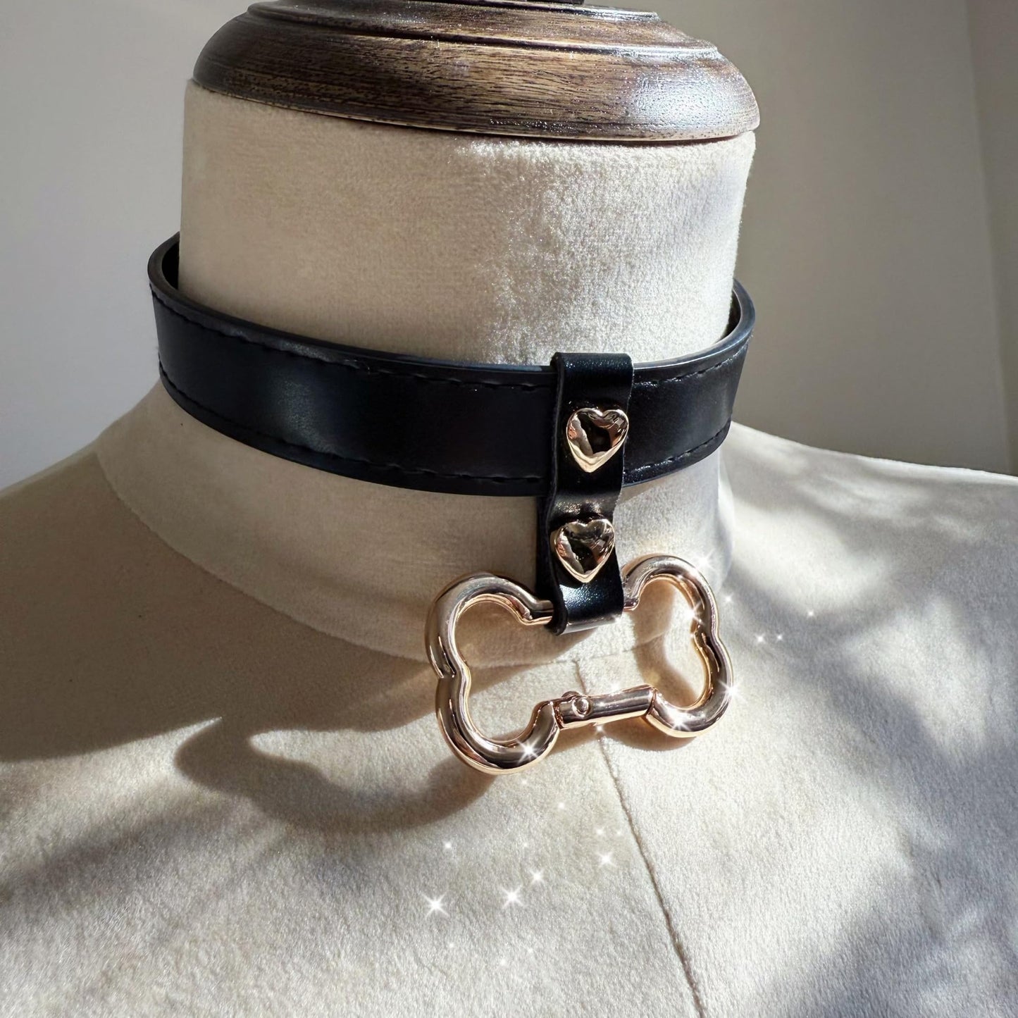 ADEMISHIA Handmade Bone Ring Leather Choker Collar For Women, Cute Pastel Pink Choker Necklace with Bone Shaped Pendant and Heart Rivets