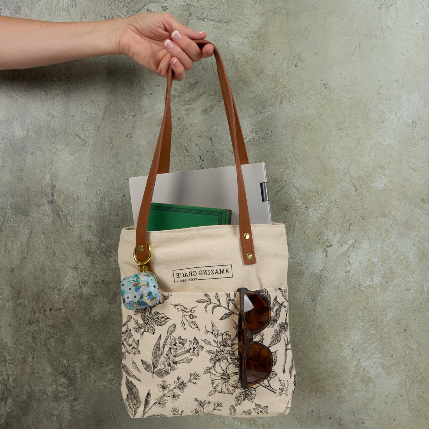 Christian Art Gifts Canvas Floral Tote Bag for Women: Amazing Grace Inspirational Scripture for Shopping, Supplies, Books, Accessories, Vegan Leather, Pocket, Zippered Closure, Creamy Tan & Brown