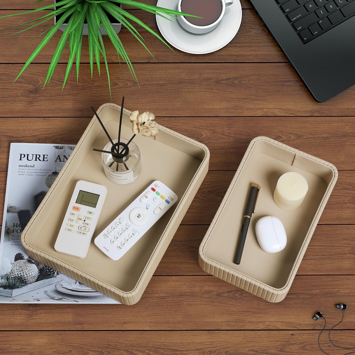 MEIBOOCH Desk Organizer Tray, PU Leather Nightstand Organizer Perfume Valet Tray for Men Women, Decorative Vanity Trays Trinket Dish Key Bowl for Entryway Table (2pcs, Beige, Large+Small)