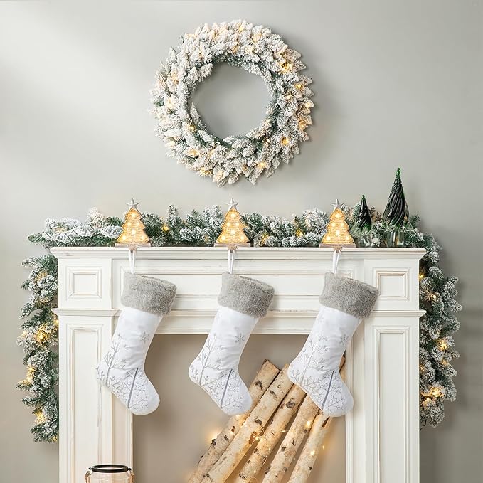 Glitzhome 24" D Pre-Lit Snow Flocked Christmas Wreath with Warm White LED Lights and Timer Artificial Decoration Wreath for Front Door Wall Window Indoor Outdoor Christmas Decorations