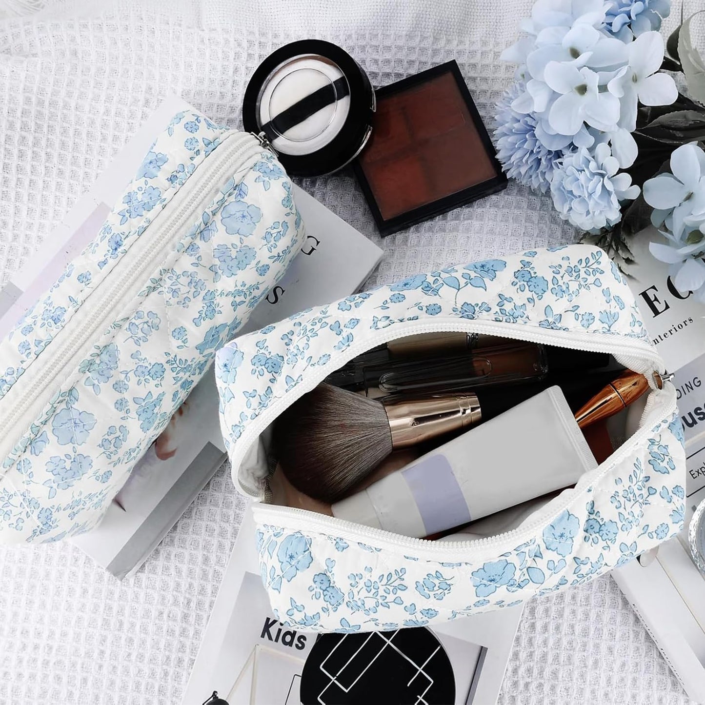 URSKYTOUS 2Pcs Floral Makeup Bag for Women Cotton Quilted Small Coquette Cosmetic Bag Cute Zipper Blue Flower Makeup Pouch Aesthetic Portable Pencil Case Travel Toiletry Bag Trendy Cloth Skincare Bag