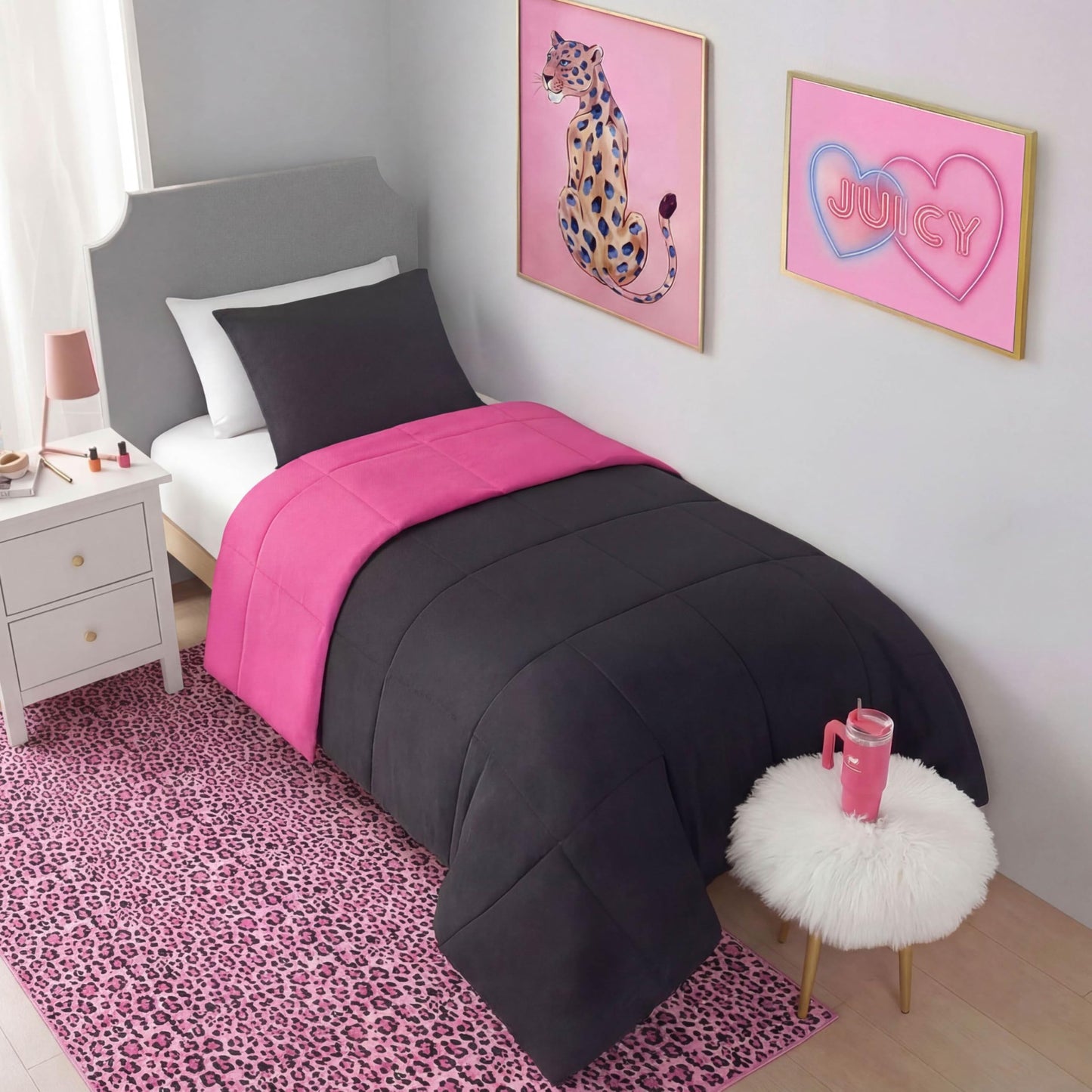 Juicy Couture Finely Soft Washable Area Rug 5' x 7' Light Pink Timeless Leopard