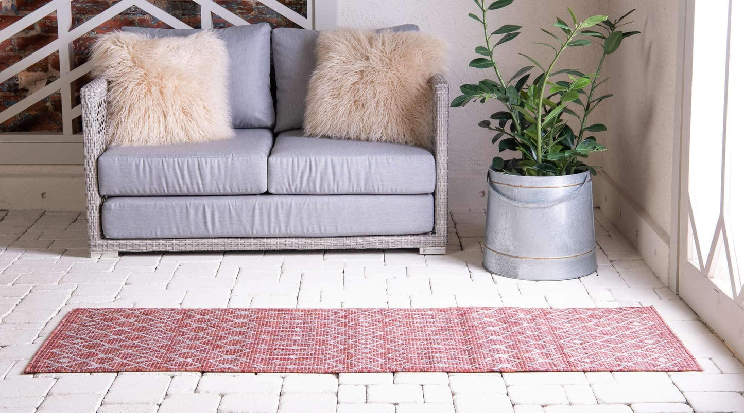 Unique Loom Outdoor Trellis Collection Area Rug - Tribal Trellis (2' x 6' 1" Runner, Rust Red/ Ivory)