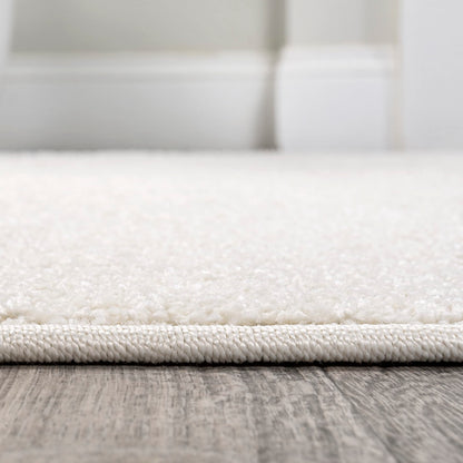 JONATHAN Y Haze Solid Low-Pile Cream Indoor Area Rug 3x5, Coastal,Bohemian,Minimalist,Classic, Easy-Cleaning for Living Room,Bedroom,Kitchen,Pet Friendly,Non-Shedding (SEU100T-3)