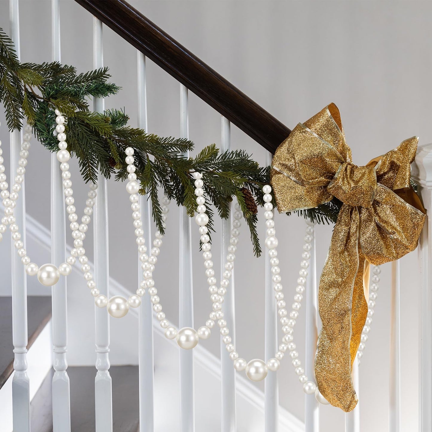 Yalikop 11.8 ft Beige Faux Pearl Beads Garland for Tree Pearl Decoration for Party Large Garland Strand Chain Wedding Decoration for Mantel Fireplace Stairs Wedding Centerpieces Party Favor
