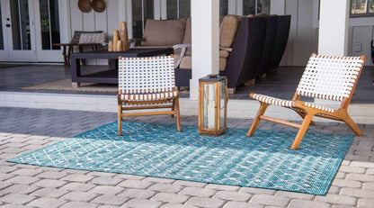 Unique Loom Outdoor Trellis Collection Area Rug - Tribal Trellis (6' 1" x 9' Rectangle, Teal/ Ivory)