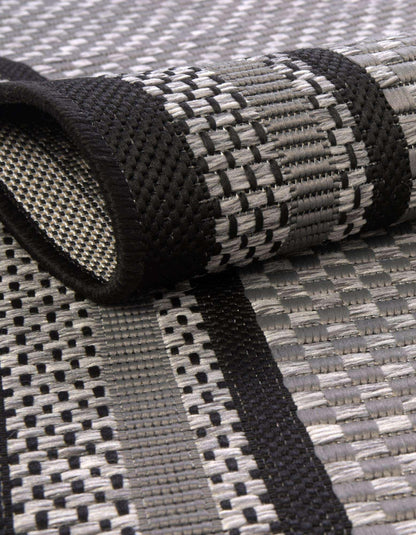 Unique Loom Outdoor Border Collection Area Rug - Multi Border (5' 3" Square Gray/Black)
