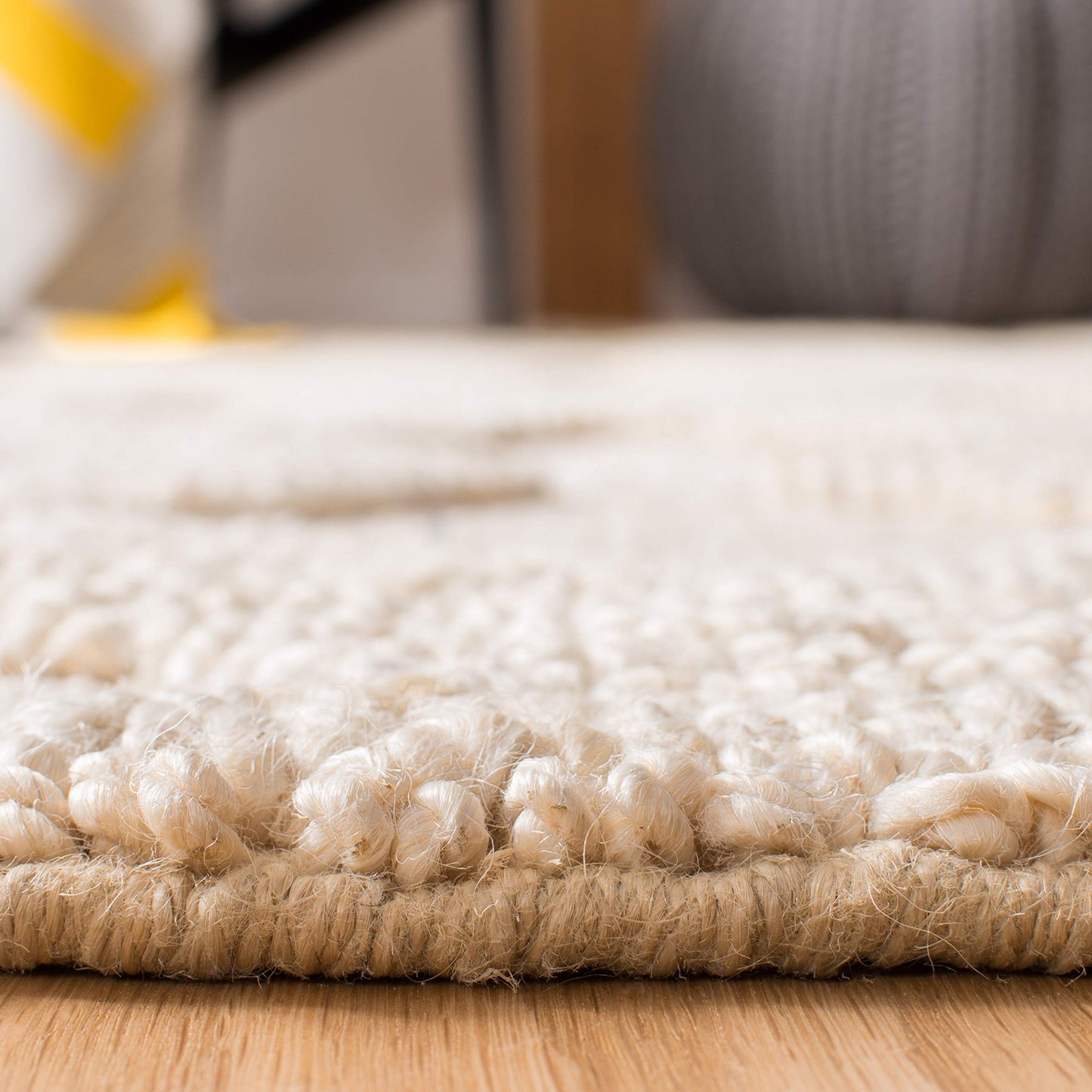 SAFAVIEH Natural Fiber Collection Area Rug - 5' x 8', Ivory, Handmade Boho Moroccan Tribal Jute, Ideal for High Traffic Areas in Living Room, Bedroom (NF576A)