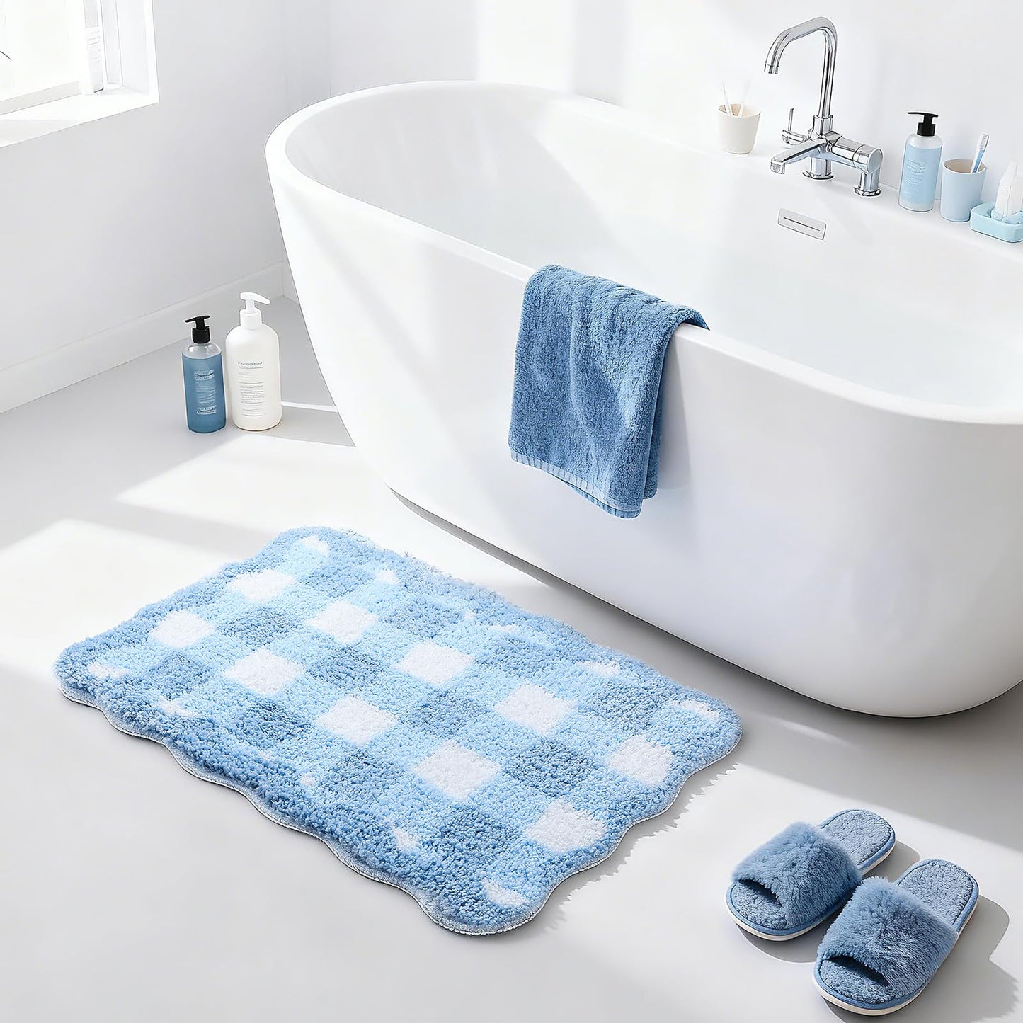 Dunzy Blue Scalloped Gingham Bathroom Mat 16" x 24" Non Slip Coquette Checkered Cute Aesthetic Bath Rug Preppy Room Decor Microfiber Absorbent Carpet for Bathtub Shower Bedroom