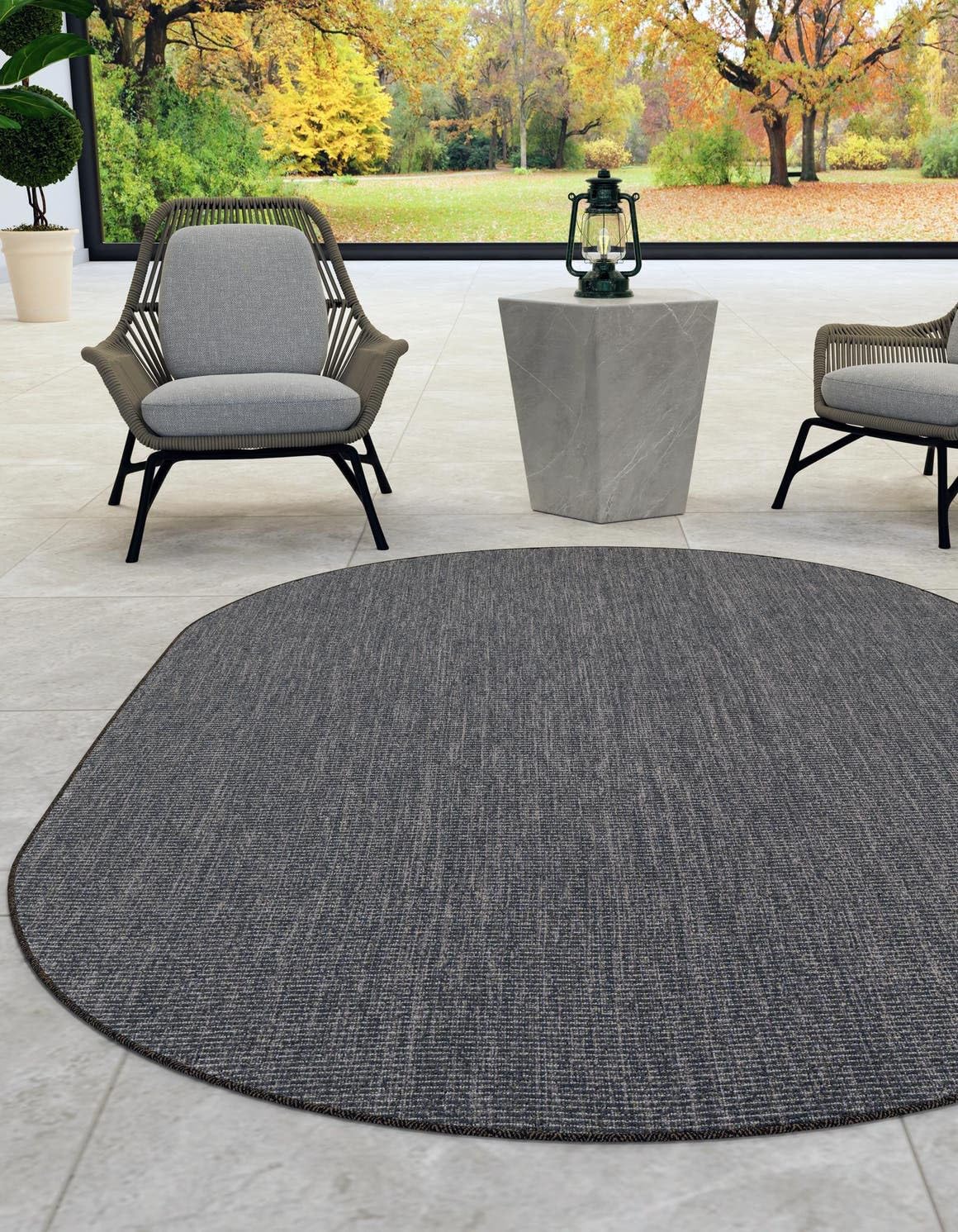 Unique Loom Outdoor Solid Collection Area Rug (5' 3" x 8' Oval Black/Ivory)