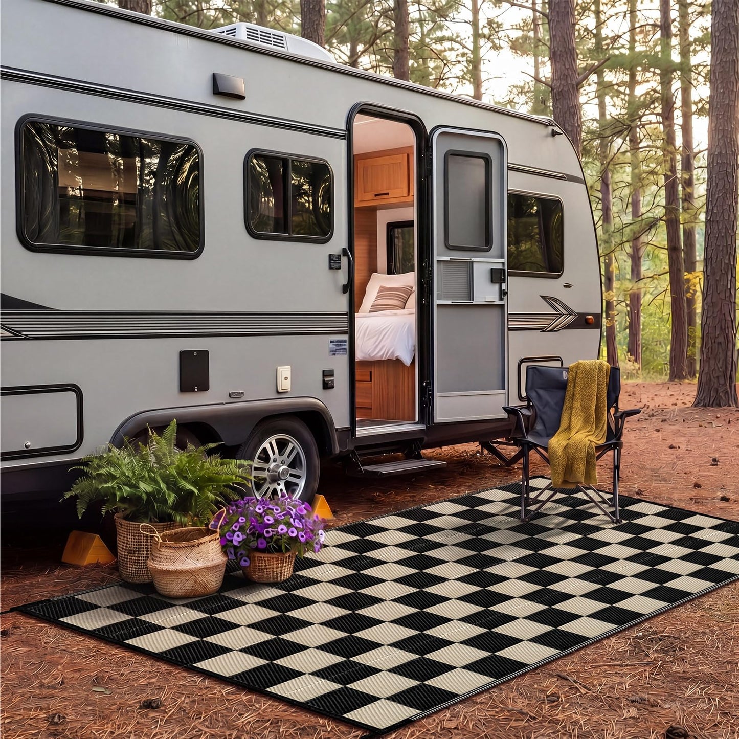 Klyyo Clyro Black Beige Checkerboard Outdoor Rug 5 x 8 ft Checkered Plastic Straw Camping Mat Foldable Reversible Patio Carpet for Rv Deck Camper Porch Backyard Picnic Beach Outdoor Garden