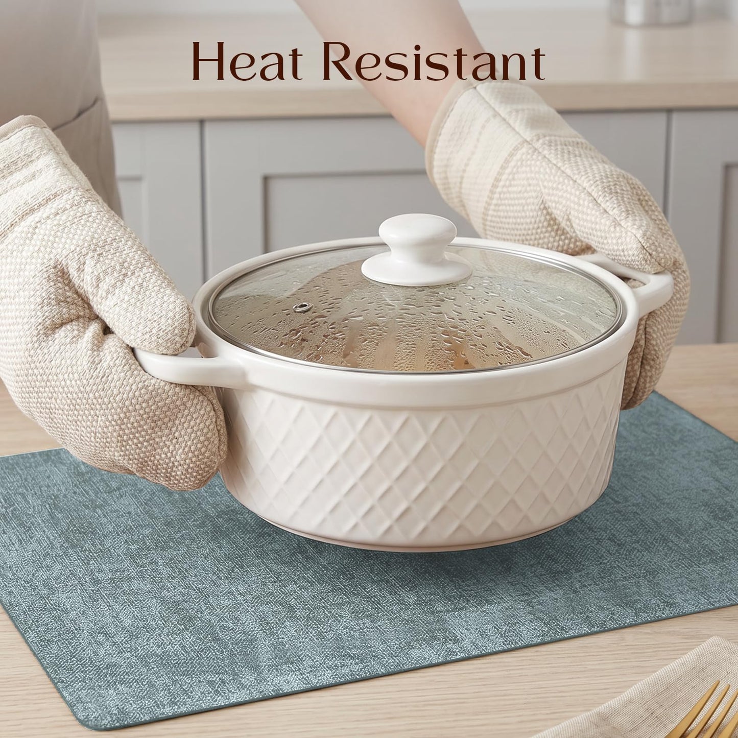 Newise Leather Placemats Set of 6-18x12in, Washable Stainproof Heat Resistant Place Mats for Christmas Patry Restaurant, Blue