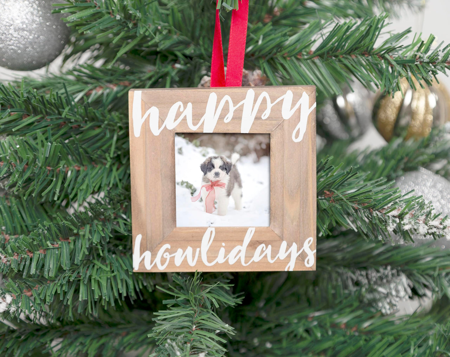 Pearhead Happy Howlidays Wooden Christmas Photo Ornament, Rustic Dog Picture Frame Christmas Tree Keepsake