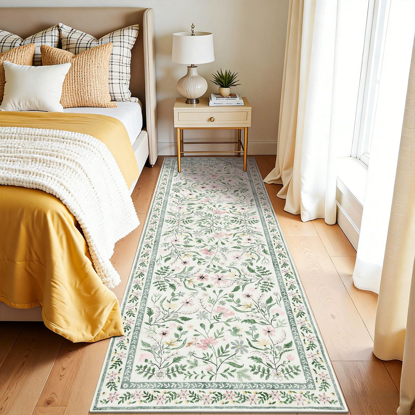 SHACOS Floral Runner Rug for Hallways, Non Slip 2'6"x8' Washable Boho Runner Rugs with Rubber Backing, Soft Floral Low-Pile Carpet for Laundry Kitchen Living Room Nursery Bedroom Indoor, Green