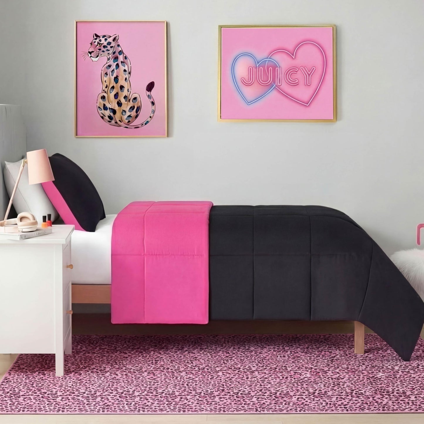 Juicy Couture Finely Soft Washable Area Rug 5' x 7' Light Pink Timeless Leopard