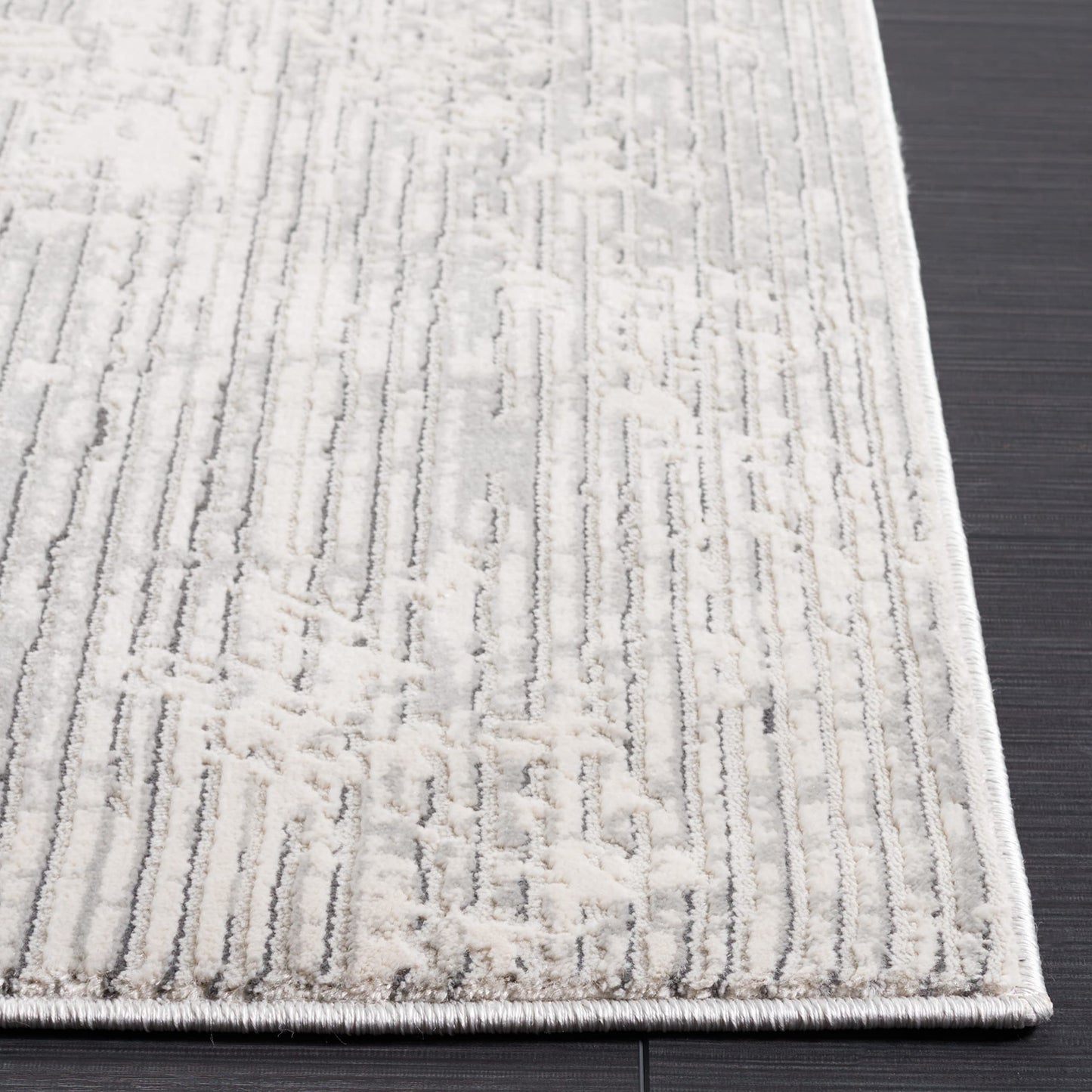 SAFAVIEH Invista Collection Accent Rug - 4' x 6', Grey & Light Grey, Modern Abstract Design, Non-Shedding & Easy Care, Ideal for High Traffic Areas in Entryway, Living Room, Bedroom (INV517F)