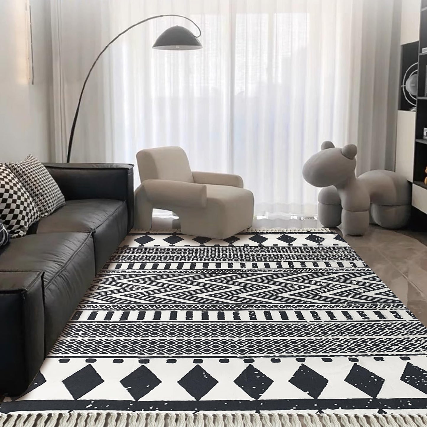 USTIDE Ultra Large Boho Area Rug Large Hand Woven Black and White Cotton Rugs with Tassels Printed Geometric Tribal Rug for Living Room, Bedroom, Laundry Room, Entryway （63x90Inches）