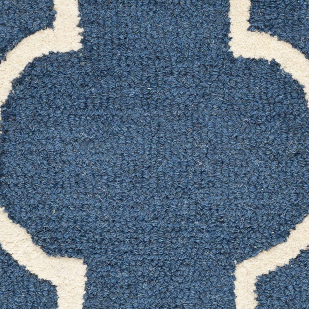 SAFAVIEH Cambridge Collection Accent Rug - 2' x 3', Navy & Ivory, Handmade Moroccan Trellis Wool, Ideal for High Traffic Areas in Entryway, Living Room, Bedroom (CAM134G)