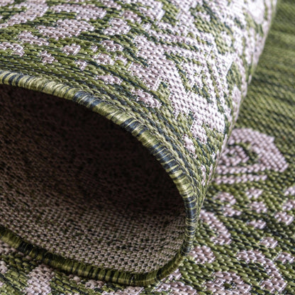 Unique Loom Outdoor Border Collection Area Rug - Floral Border (3' 3" x 5' 3" Oval, Green/ Ivory)
