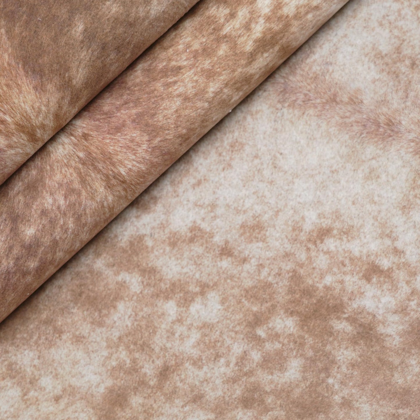 Cowhide Rug 4.6x5.2 ft Faux Cow Hide Cow Skin Rug Animal Cow Print Non Slip Brown Area Carpet for Bedroom Living Room Dining Room Western Decor