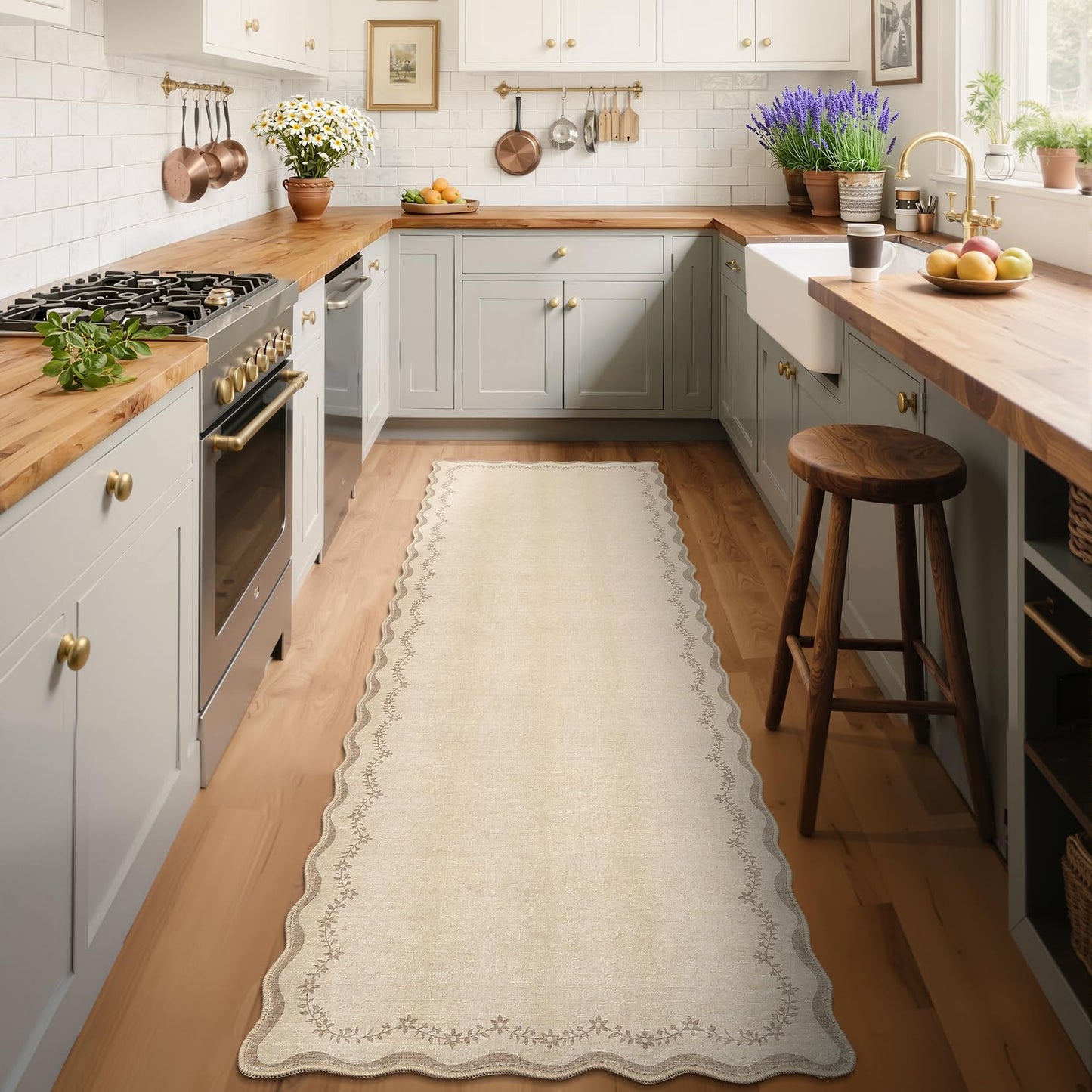 GarveeHome 2x6 Scalloped Washable Runner Rug for Kitchen, Soft Tan Jute Hallway Runner Non Slip Entryway Rug Farmhouse Thin Laundry Mat Stain Resistant Carpet for Bedroom Bathroom Beside Rug