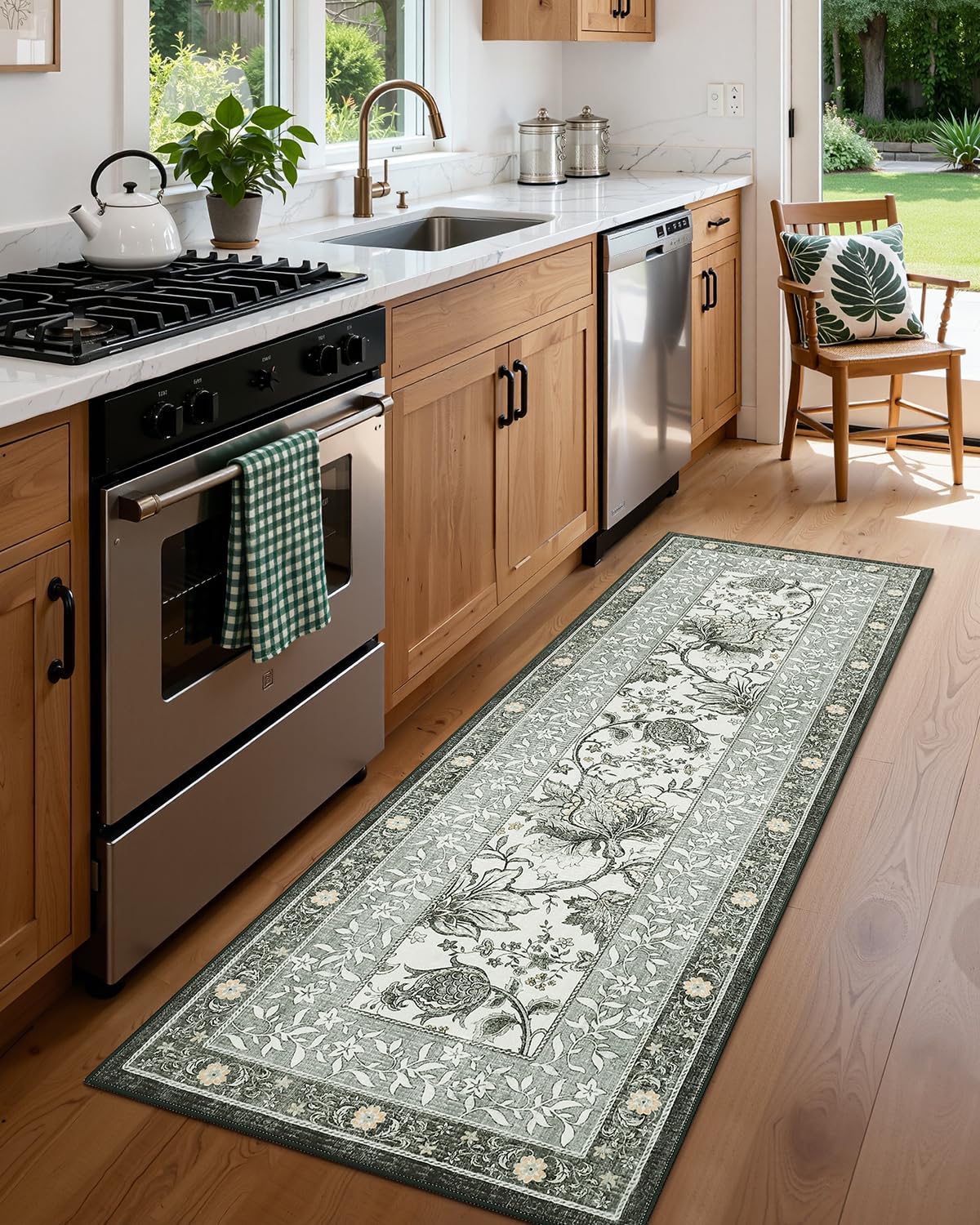 GarveeHome Provence Fog 2x6 Washable Kitchen Runner Rugs Non Slip Vintage Boho Cottage Long Rug for Hallways Bedroom Entryway Bathroom Mat with Rubber Back