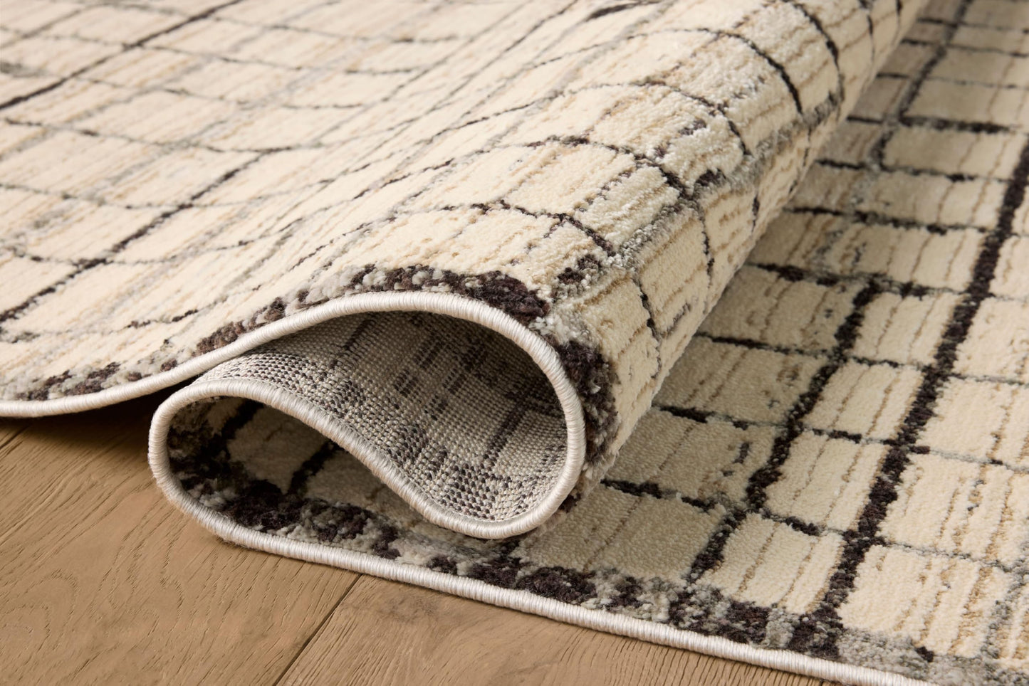 Loloi Jeremiah Brent Bleecker Collection BLE-01 Ivory/Charcoal 5'-3" x 7'-6" Area Rug