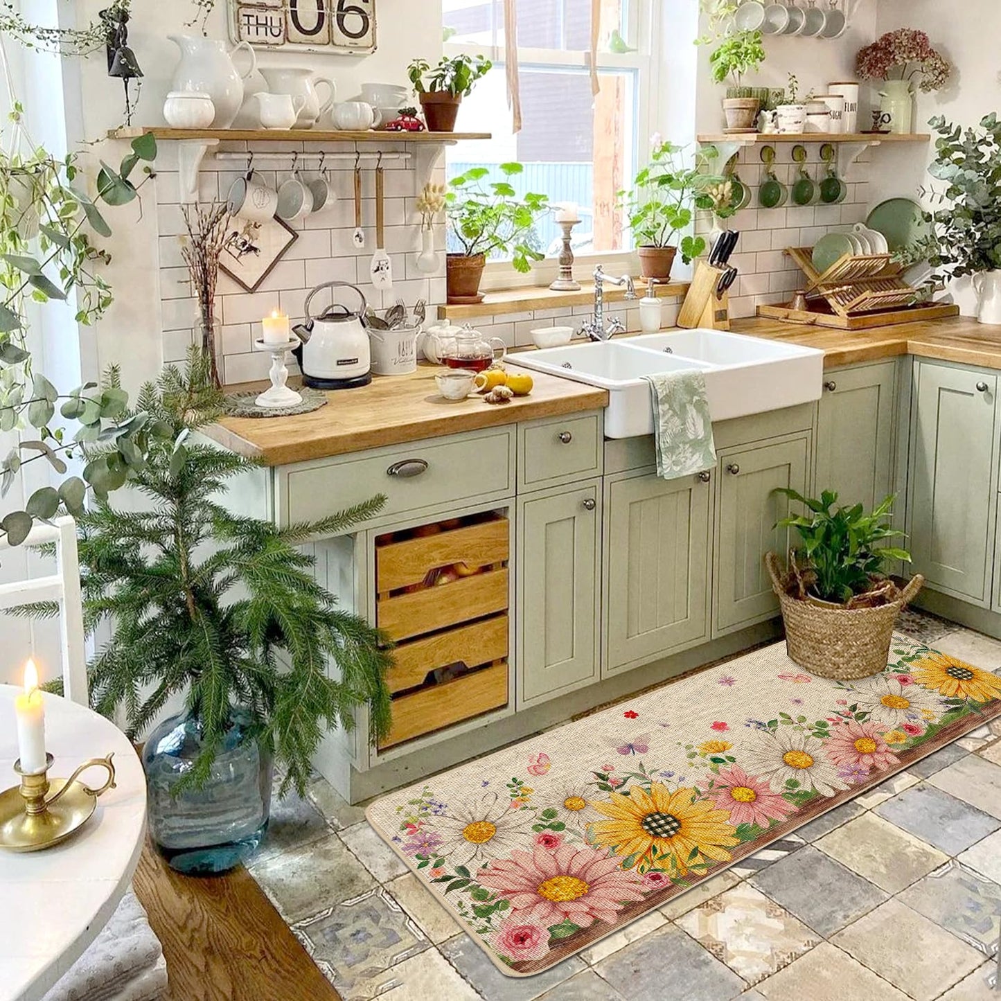 Baccessor Summer Kitchen Mats Set of 2, Sunflower Daisy Floral Kitchen Rugs for Floor Non Slip Low-Profile Seasonal Home Decor 17x29 and 17x47 Inch