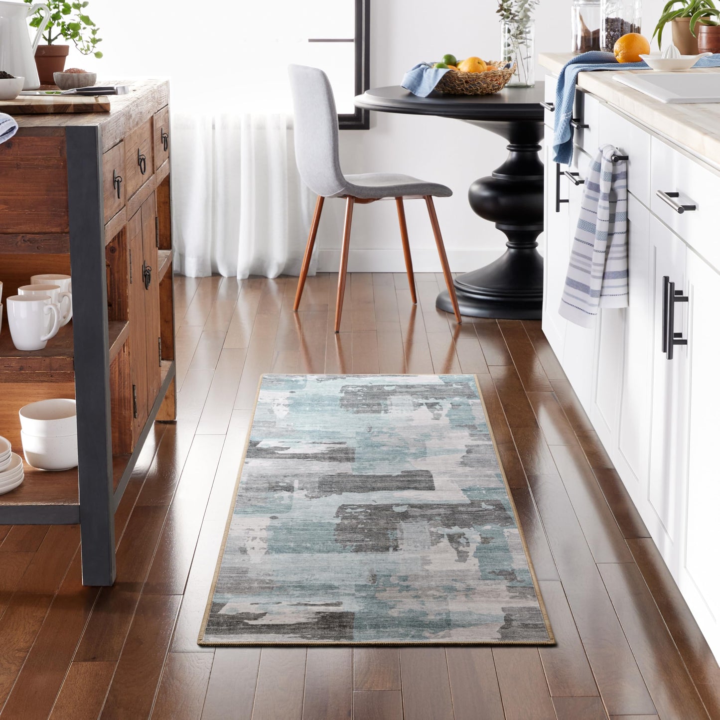 EVERWASH Haven Abstract Colorblock Machine Washable Area Rug with Airflo Technology for Easy Clean, Ultra-Soft Non-Slip Rug with Built-in Pad, Pet, Family & Allergy Friendly Rug, Blue Multi, 2'6"x7'