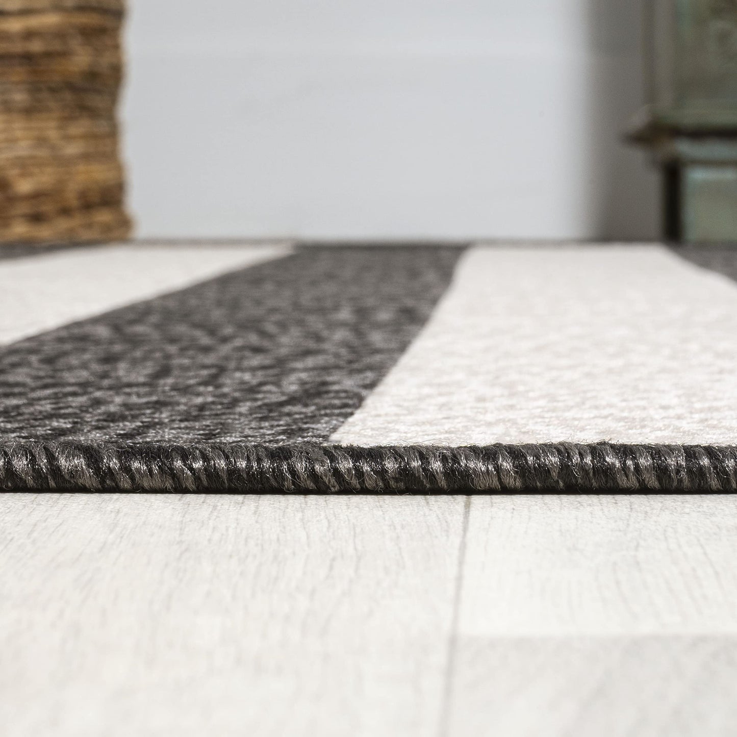 JONATHAN Y Two-Tone Wide Stripe Indoor Outdoor Runner Rug 2X8 Black/Cream, Negril for Backyard, Patio, Porch, Easy-Cleaning, High Traffic, Pet-Friendly, Non-Shedding (SMB203C-28)