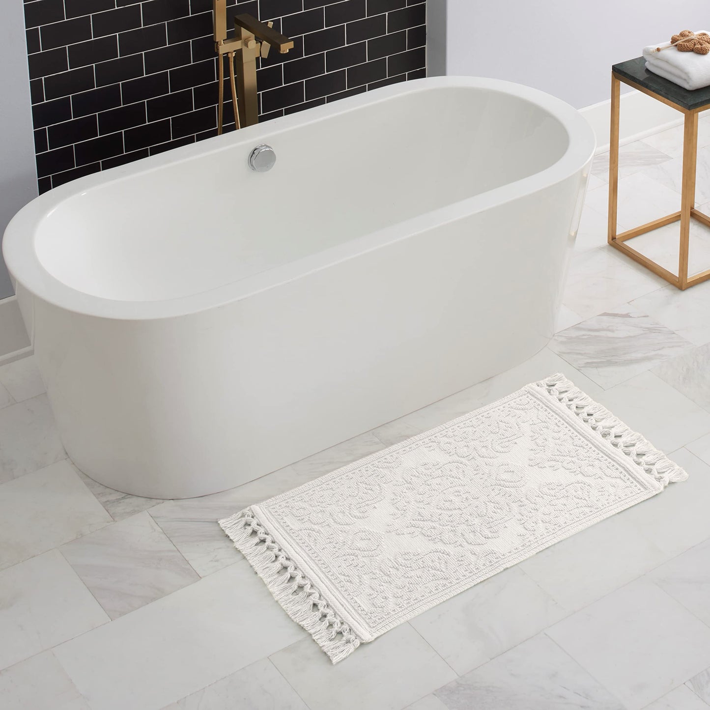 Jean Pierre - Ricardo Bath Mat, Woven Fringe Bathroom Rugs, 100% Cotton, Premium Bathroom Decor - Measures 21" x 41" - White