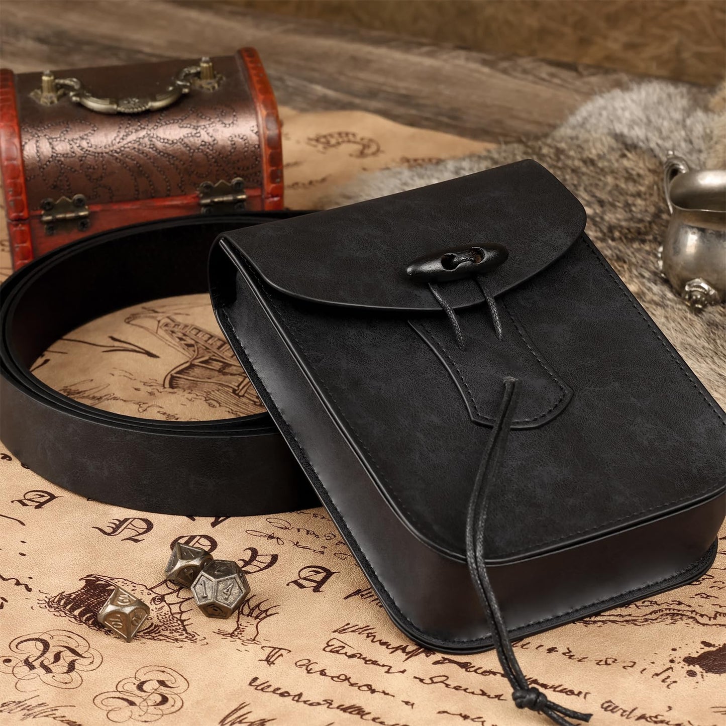HiiFeuer Medieval Faux Leather Belt Bag, Vintage Renaissance Belt Pouch Fanny Pack Purse, Waist Bag Cosplay for Ren Faire (Black A)
