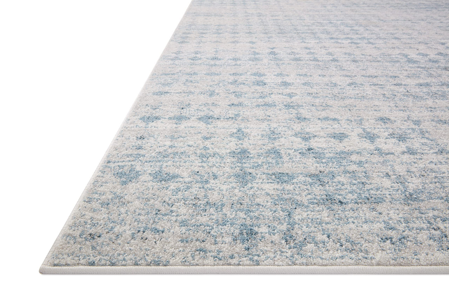 Loloi Kamala Collection KAM-04 Sky/Dove 6'-7" x 9'-6" Area Rug