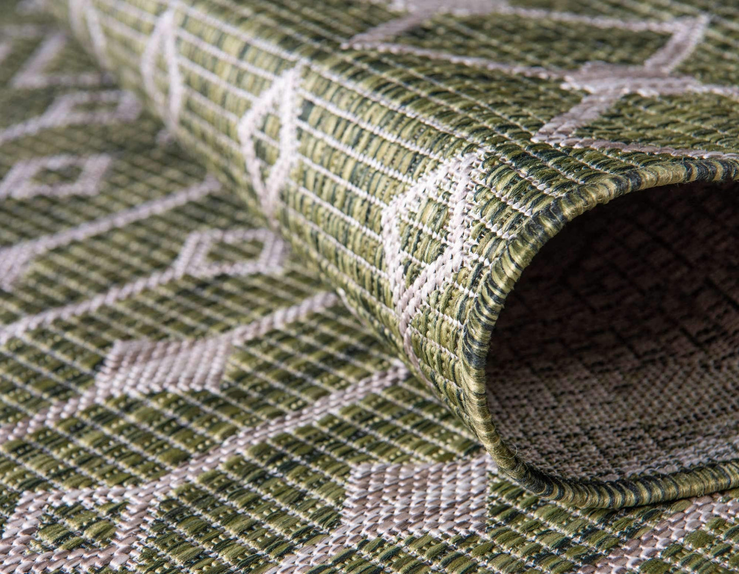 Unique Loom Outdoor Trellis Collection Area Rug - Tribal Trellis (6' 1" x 9' Rectangle, Green/ Natural)