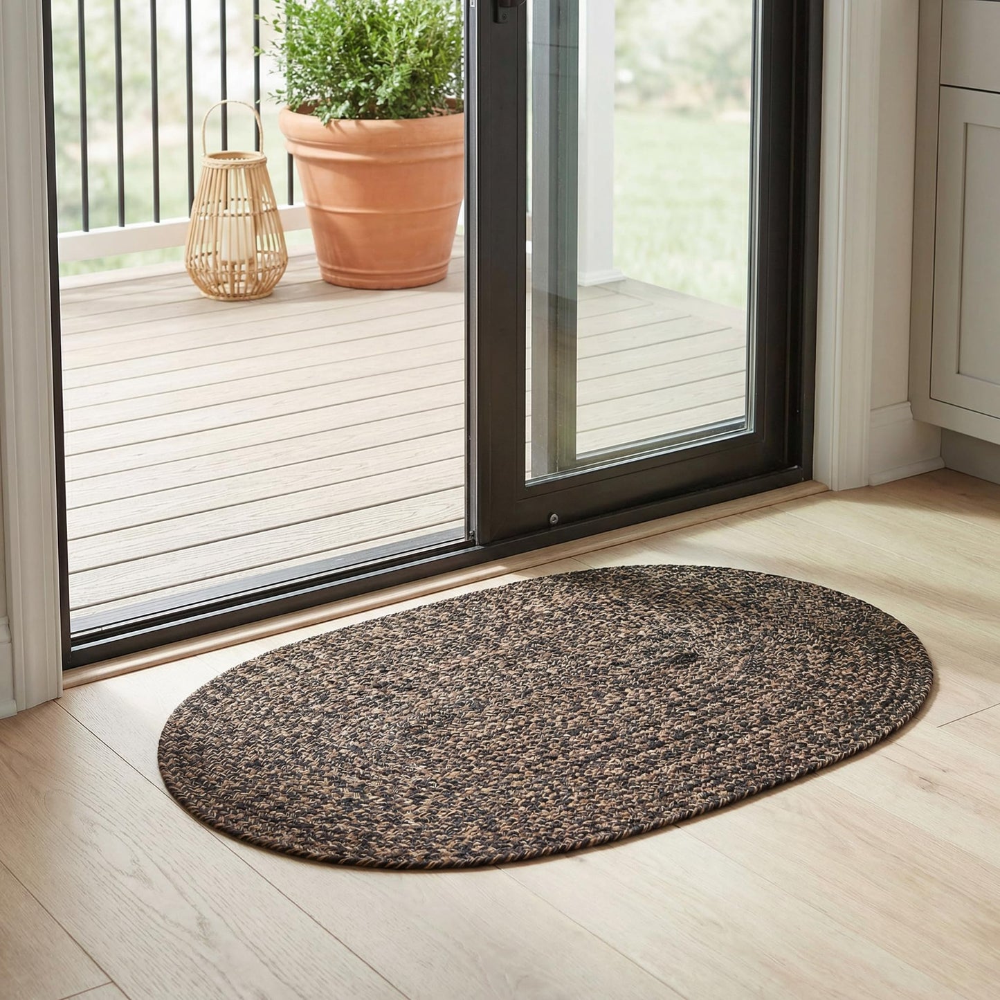 Super Area Rugs Black/Gold Braided Rug - Entryway Door Mat - 2x3 ft Indoor Outdoor Farmhouse Kitchen Braided Rug