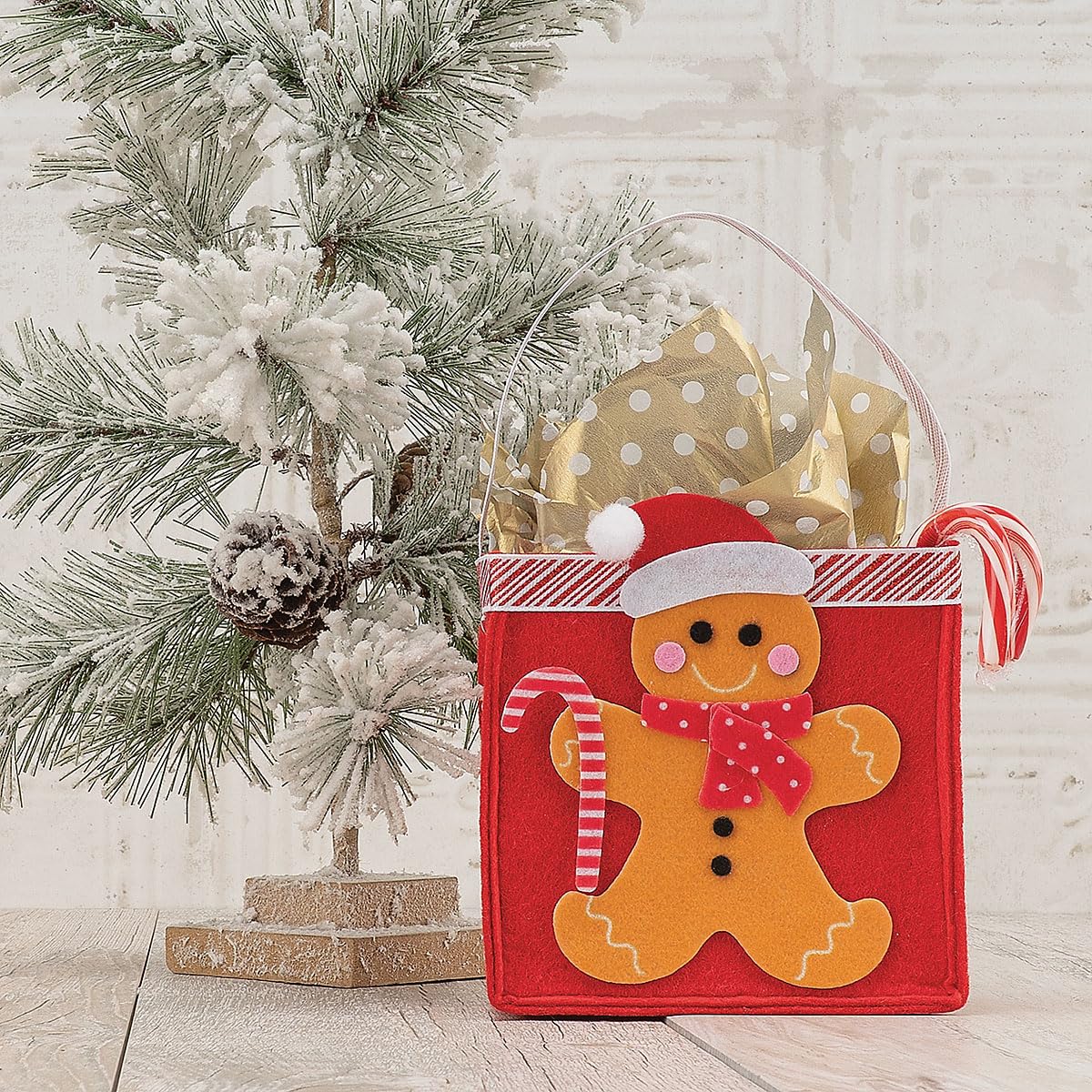 Current Gingerbread Man Christmas Treat Bags, Set of 6, 5.25" Tall Felt Gift Bags for Children, Holiday Parties, Teachers, and Decorations
